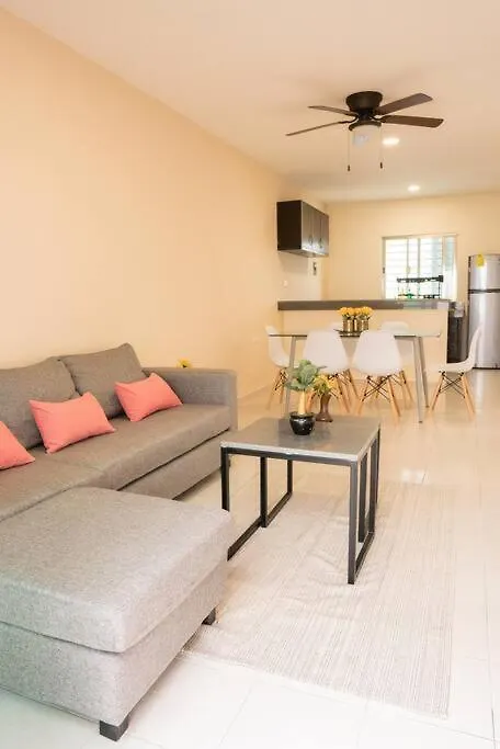 Acogedora Casa Con Hospedaje Para 2 Personas Chetumal Mexico