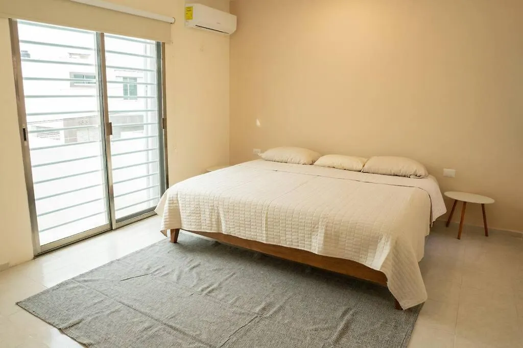 Acogedora Casa Con Hospedaje Para 2 Personas Chetumal