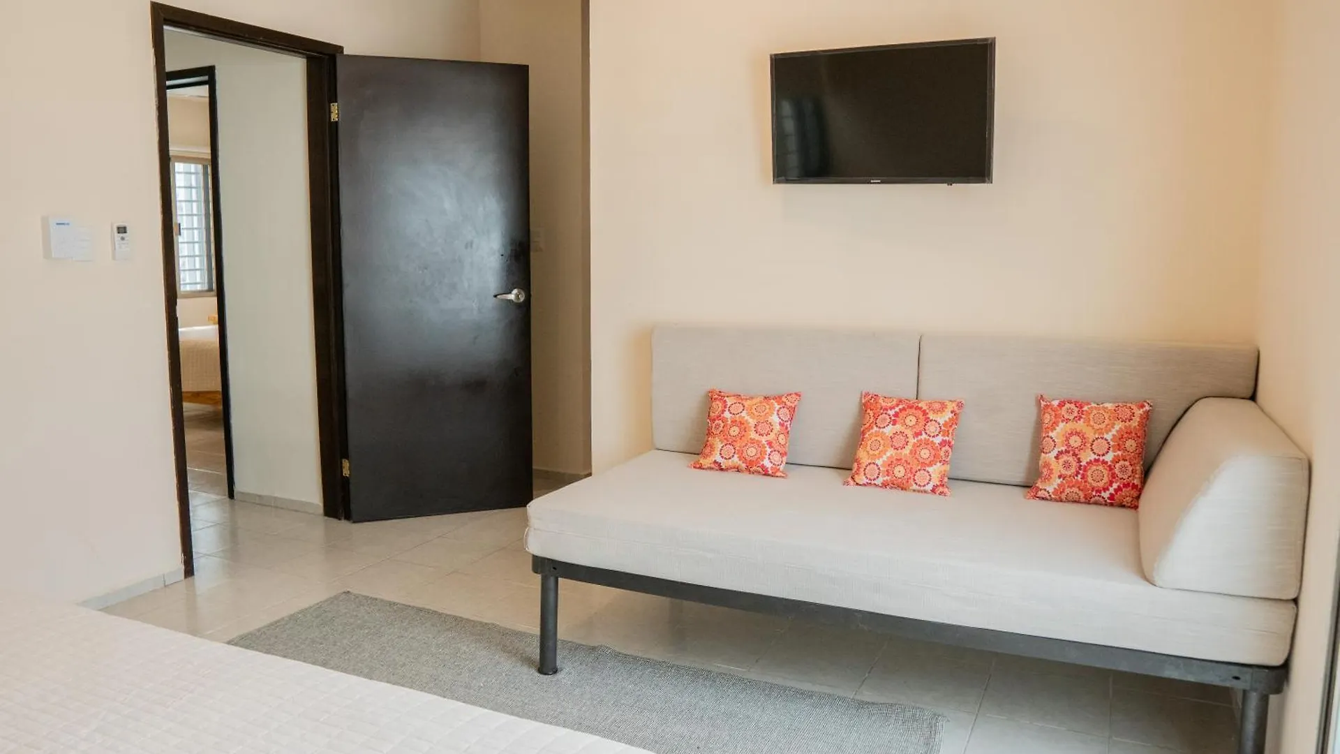 Acogedora Casa Con Hospedaje Para 2 Personas Chetumal