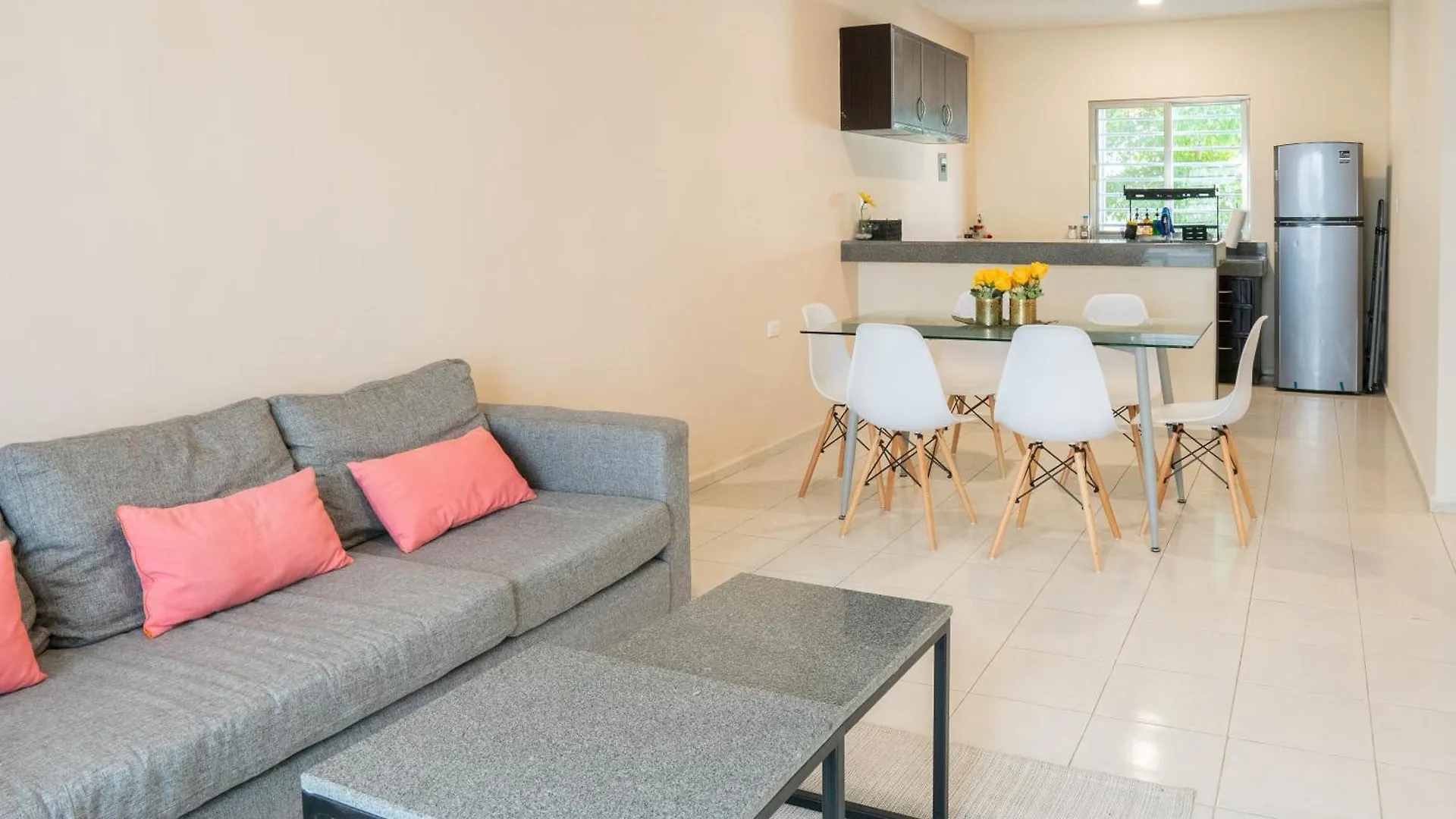 Acogedora Casa Con Hospedaje Para 2 Personas Chetumal Holiday home